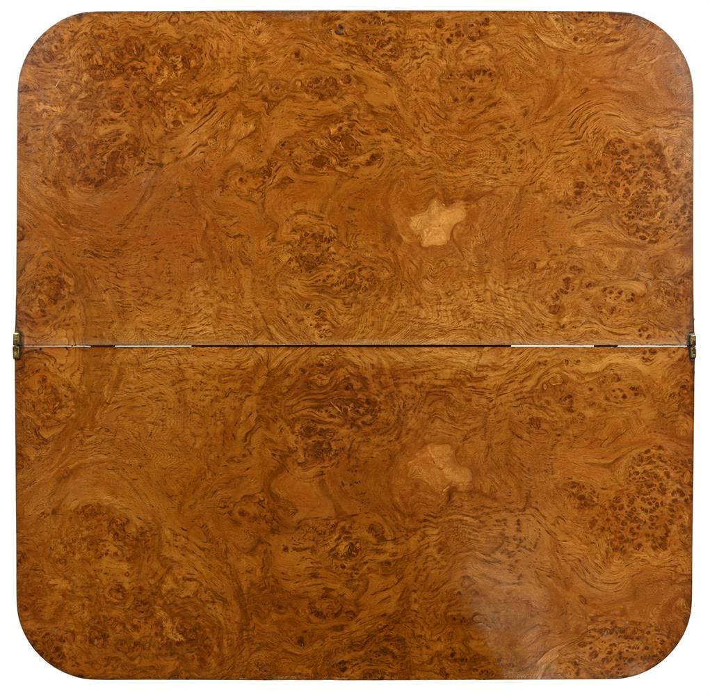 A WILLIAM IV BURR ELM FOLD OVER GAMING TABLE, POSSIBLY BY JOHN KENDELL & CO OF LEEDS, CIRCA 1835 - 4