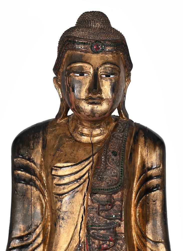 A LARGE BURMESE GILTWOOD STANDING FIGURE OF BUDDHA, LATE 19TH OR EARLY 20TH CENTURY - 2