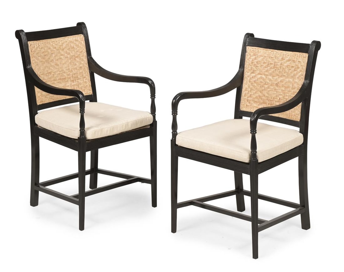 Y A PAIR OF EBONY ARMCHAIRS, IN GEORGE III STYLE, LATE 20TH OR EARLY 21ST CENTURY - 2