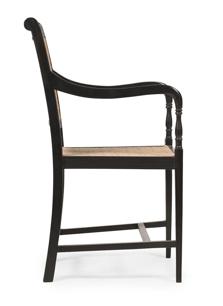 Y A SET OF EIGHT EBONY ARMCHAIRS, IN GEORGE III STYLE, LATE 20TH OR EARLY 21ST CENTURY - 5