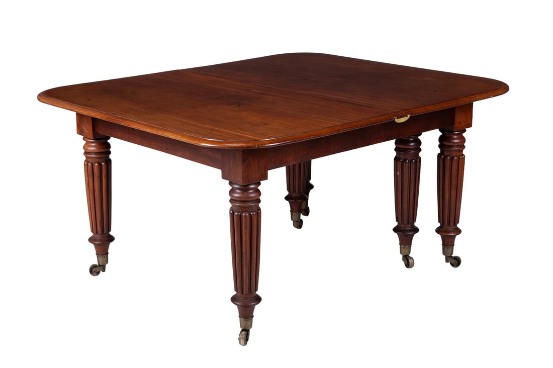 A LARGE WILLIAM IV MAHOGANY EXTENDING DINING TABLE, IN THE MANNER OF GILLOWS, CIRCA 1835 - 3