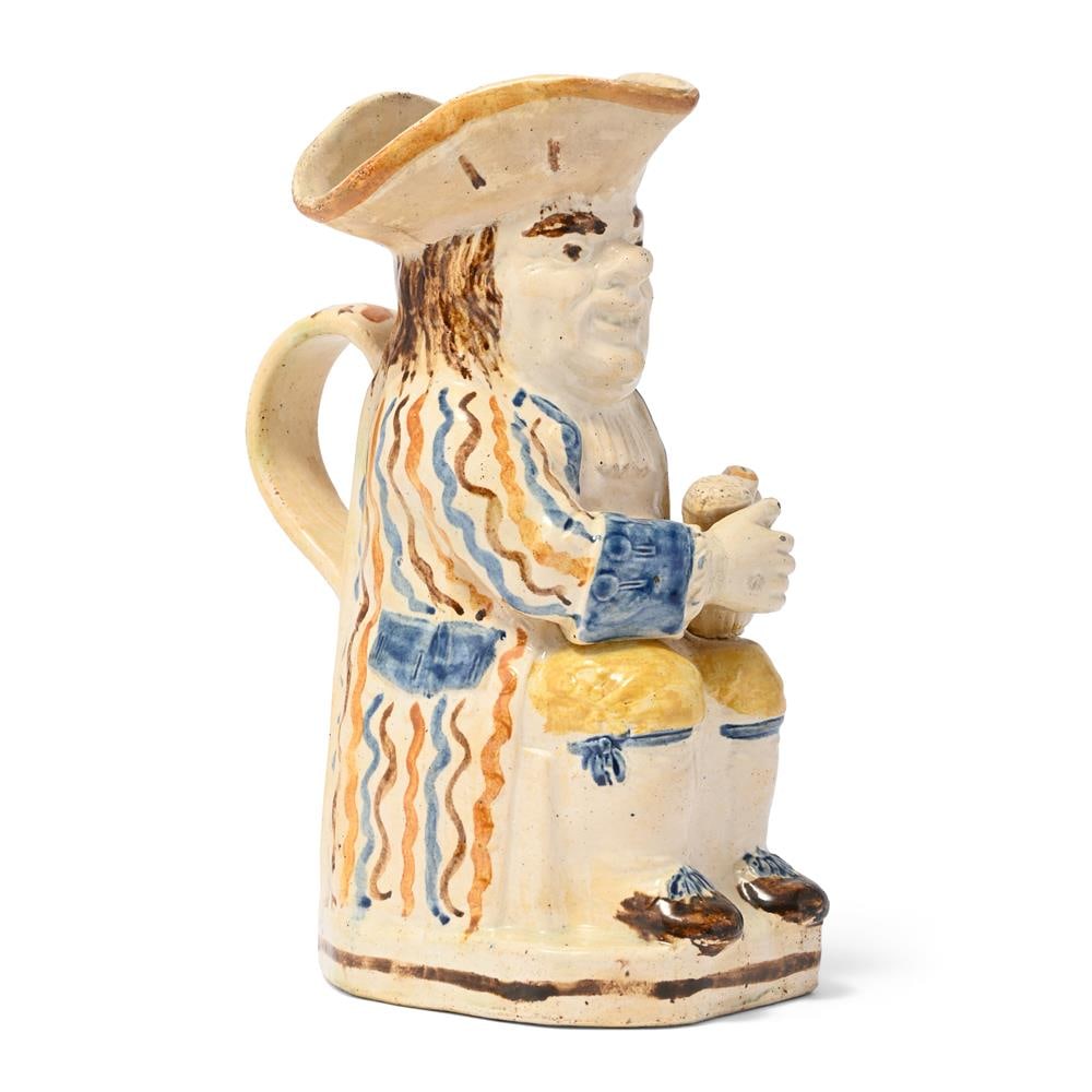 A STAFFORDSHIRE CREAMWARE PRATT-TYPE TOBY JUG, LATE 18TH CENTURY - 2