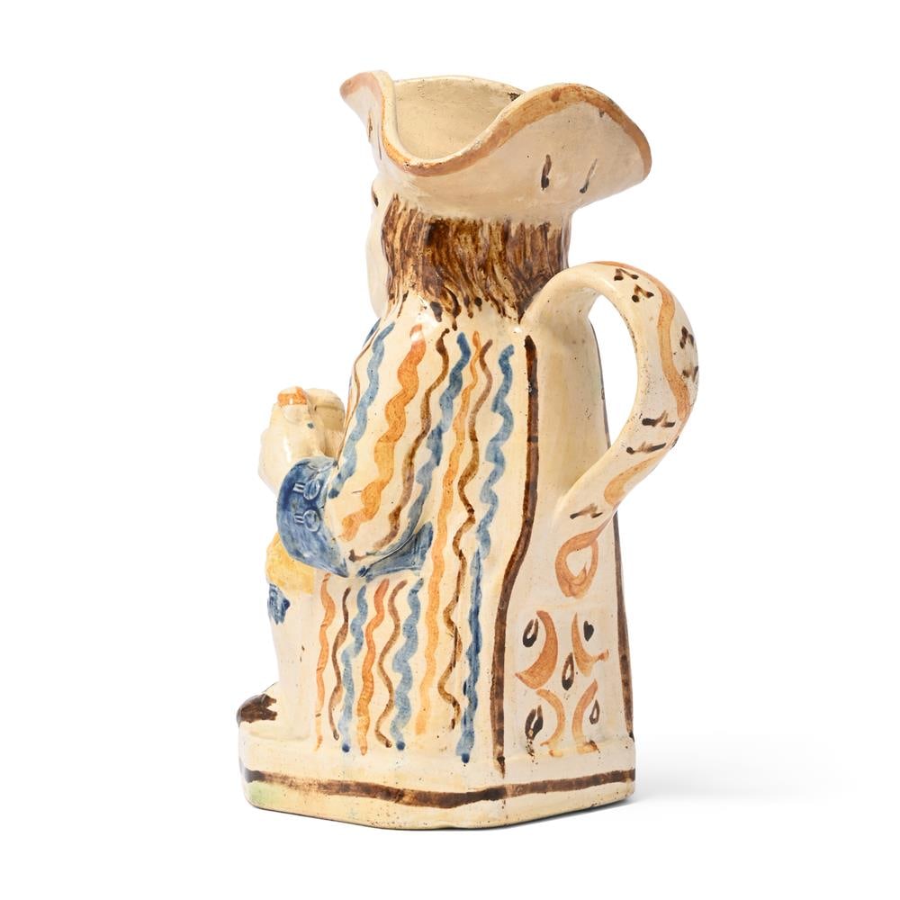 A STAFFORDSHIRE CREAMWARE PRATT-TYPE TOBY JUG, LATE 18TH CENTURY - 3