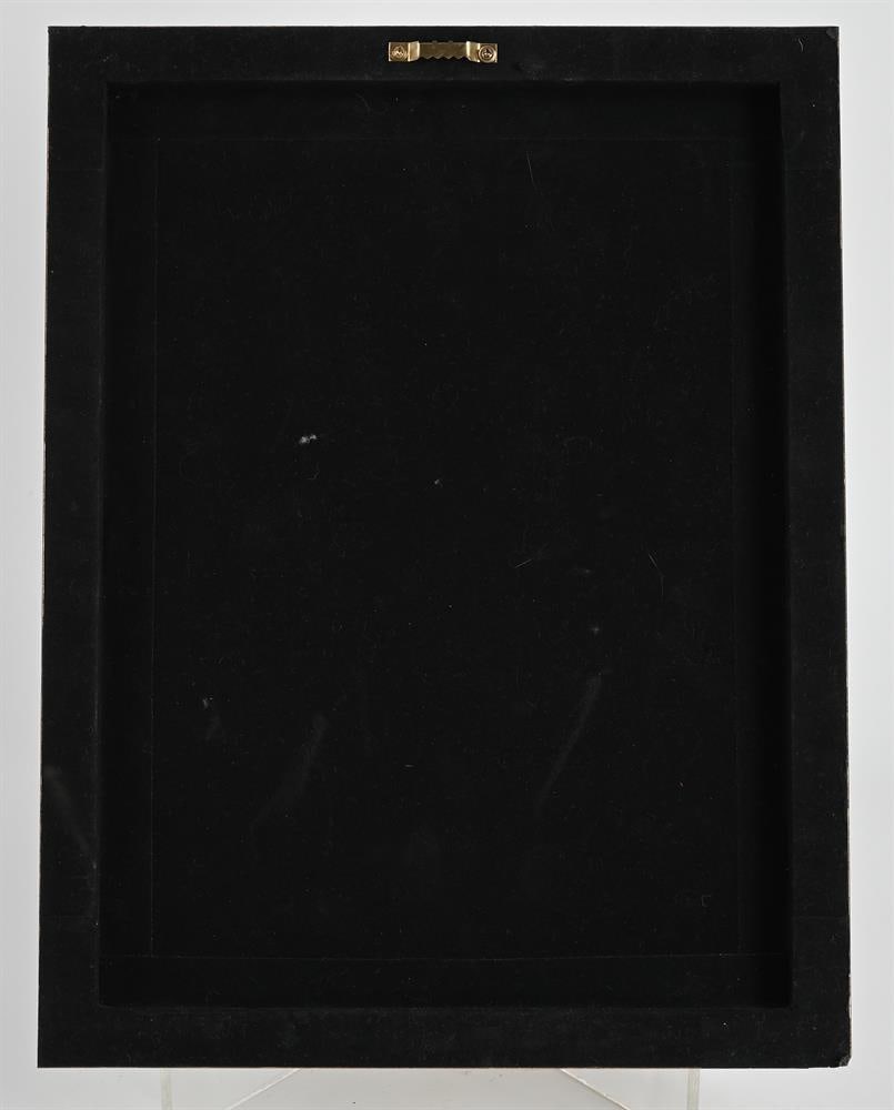 A PAIR OF MODERN REPRODUCTIONS OF CHINESE PITH PAPER PAINTINGS, 20TH CENTURY - 4