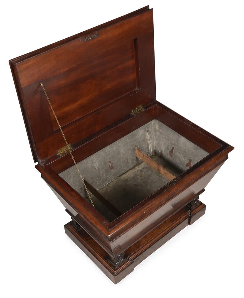 A WILLIAM IV MAHOGANY SARCOPHAGUS CELLARET, CIRCA 1835 - 3