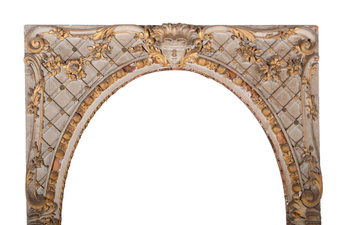 A LARGE PAINTED AND PARCEL GILT ARCHITECTURAL FRAME, FRENCH, PROBABLY LAST QUARTER 18TH CENTURY - 2