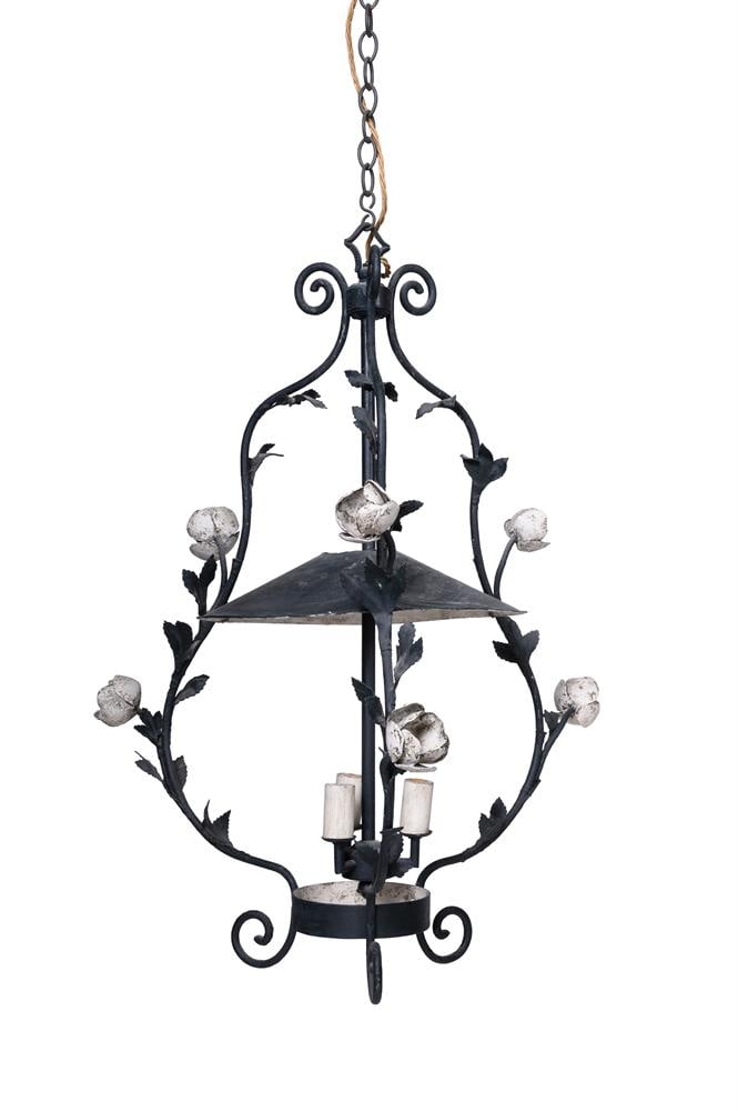 A TOLE PEINTE HANGING WROUGHT IRON HARP LIGHT OR CHANDELIER, FRENCH, FIRST HALF 20TH CENTURY - 2