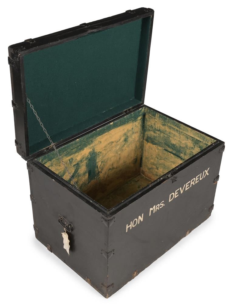A LARGE BLACK PAINTED SILVER BOX OR TRUNK, EARLY 20TH CENTURY - 3
