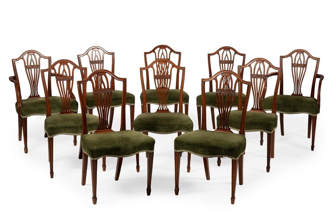 A SET OF TEN MAHOGANY DINING CHAIRS, IN GEORGE III STYLE, FIRST HALF 20TH CENTURY: A SET OF TEN MAHOGANY DINING CHAIRS IN GEORGE III STYLE, FIRST HALF 20TH CENTURY the armchairs, 96cm high, 60cm wide, 54cm deep; the single chairs, 96cm high, 54cm wide, 54cm deep Condition Report:
