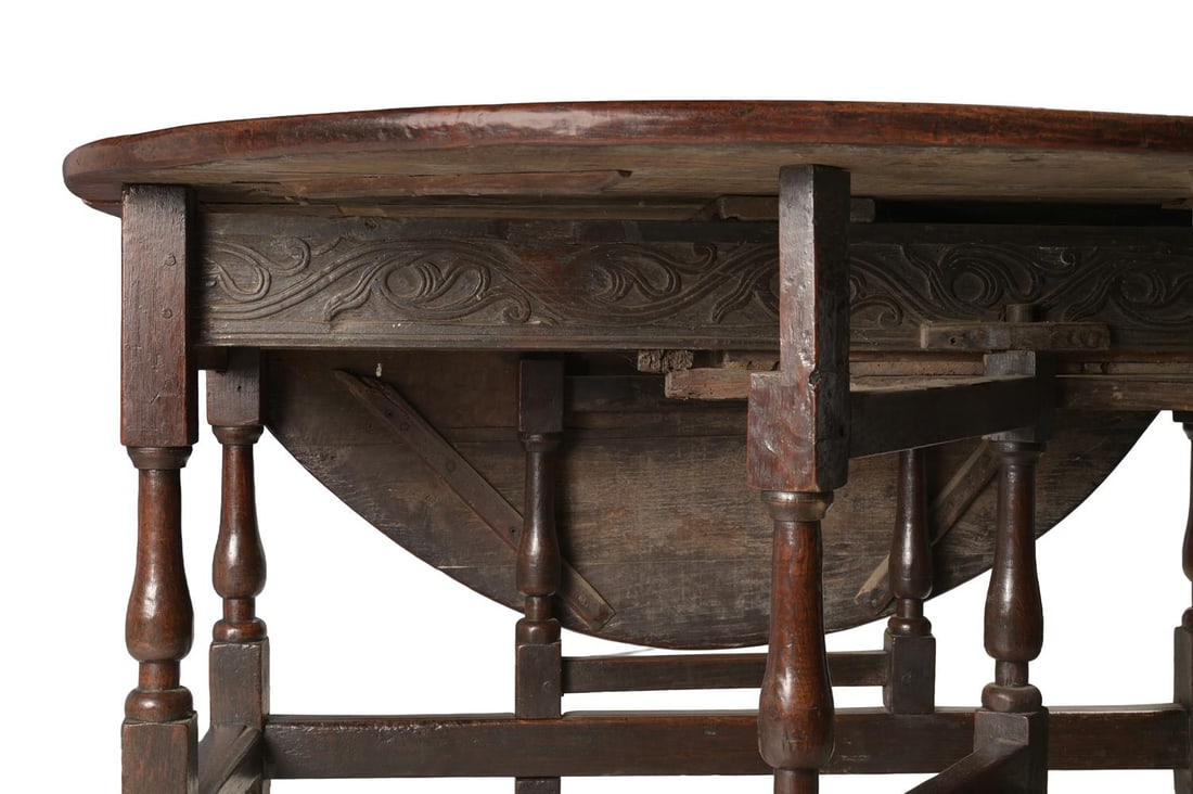 A CHARLES II ELM AND OAK GATELEG DINING TABLE, CIRCA 1680 - 3