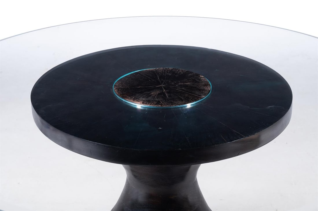 AN EBONISED WOOD AND GLASS TOPPED CIRCULAR DINING TABLE, MODERN - 2