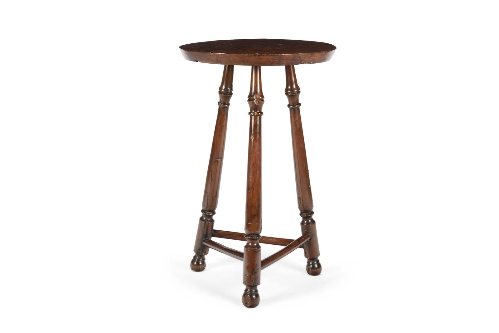 A GEORGE III YEW AND BURR YEW CRICKET TABLE, LATE 18TH CENTURY (1 of 2)