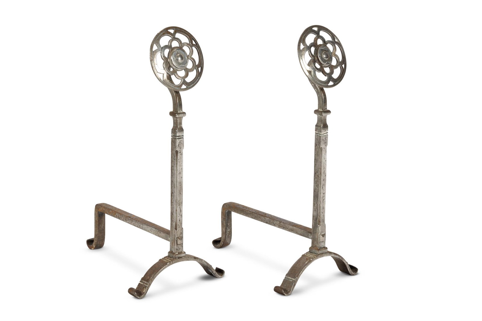 A PAIR OF LATE VICTORIAN ARTS AND CRAFTS STEEL FIREDOGS, LATE 19TH CENTURY (1 of 2)