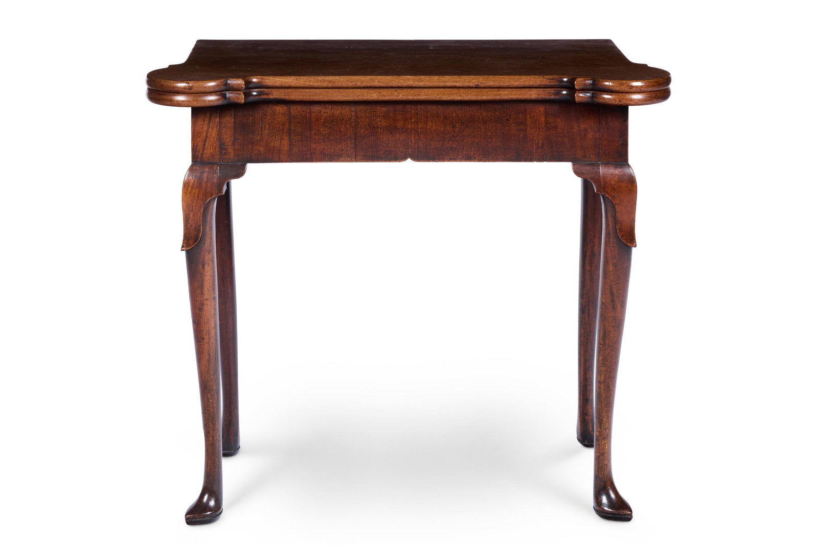 A GEORGE II WALNUT TEA TABLE, MID 18TH CENTURY (1 of 2)