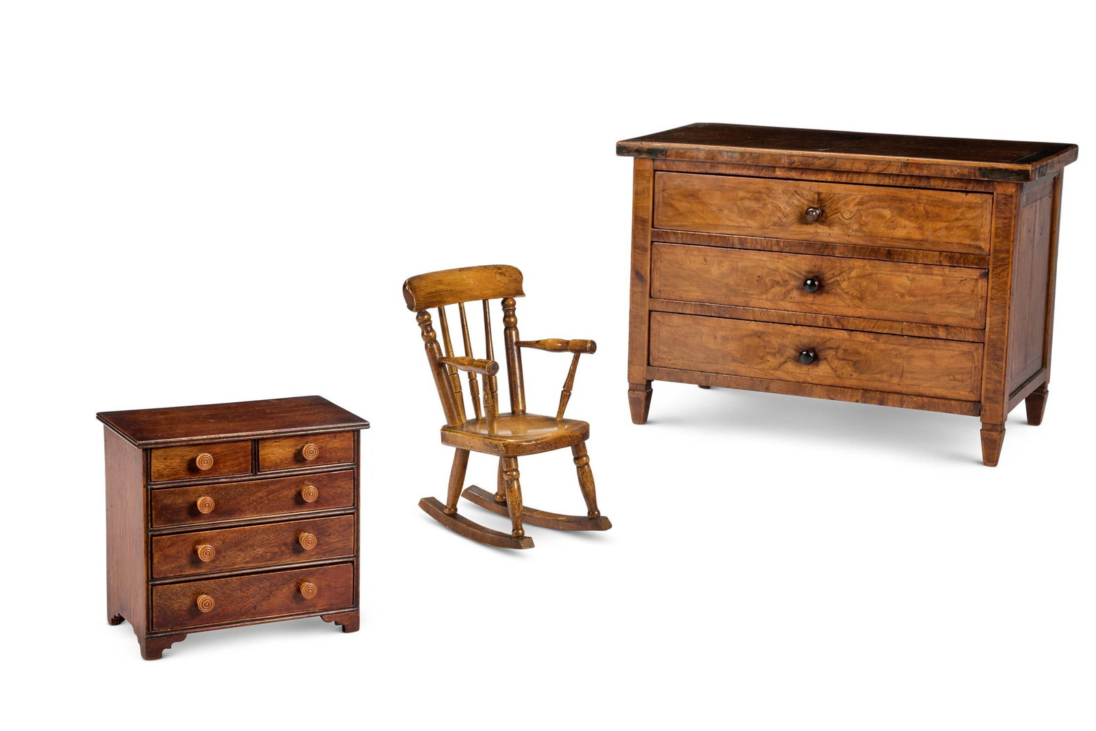 A FIGURED WALNUT MINIATURE COMMODE, CONTINENTAL, 19TH CENTURY (1 of 2)