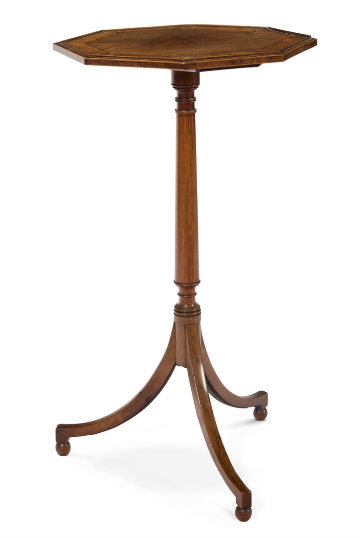 Y A GEORGE III BRAZILIAN ROSEWOOD AND SATINWOOD OCTAGONAL OCCASIONAL TABLE, CIRCA 1800 (1 of 1)