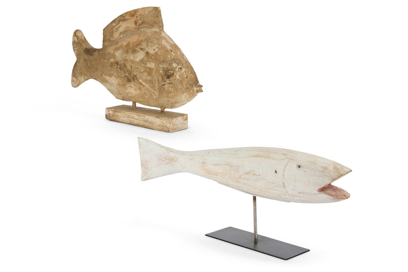 TWO CARVED WOOD PAINTED MODELS OF FISH, SECOND HALF 20TH CENTURY (1 of 1)