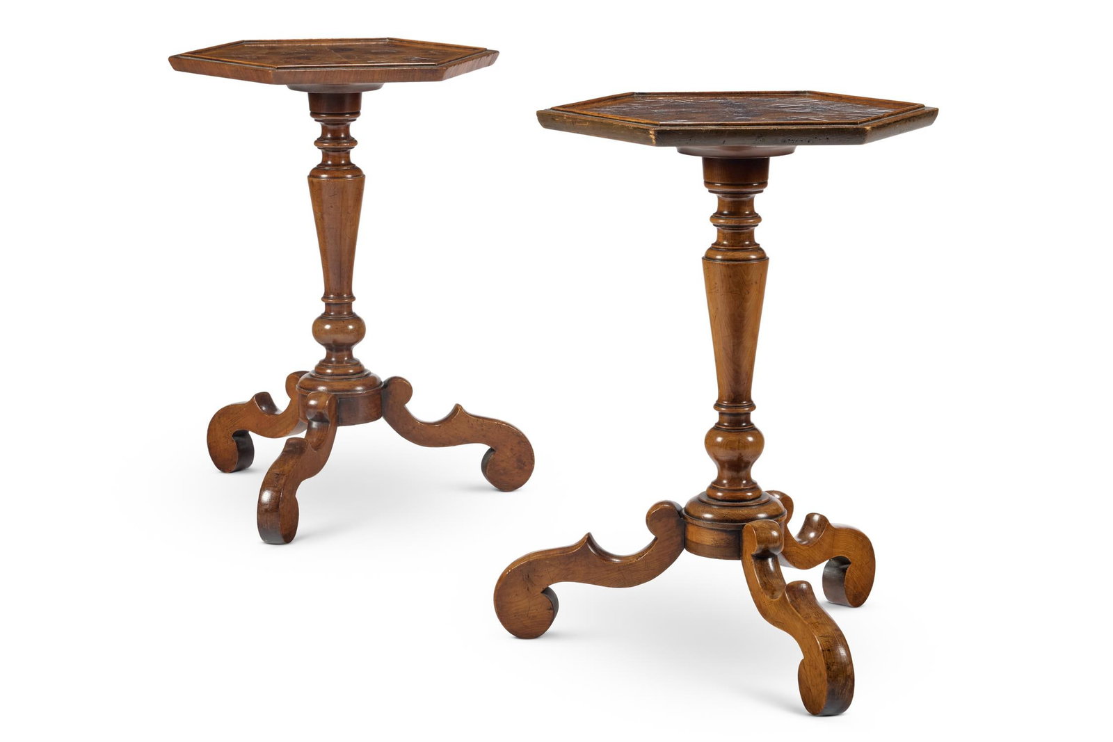 A PAIR OF YEWWOOD AND OYSTER VENEERED TRIPOD TABLES, 20TH CENTURY (1 of 2)