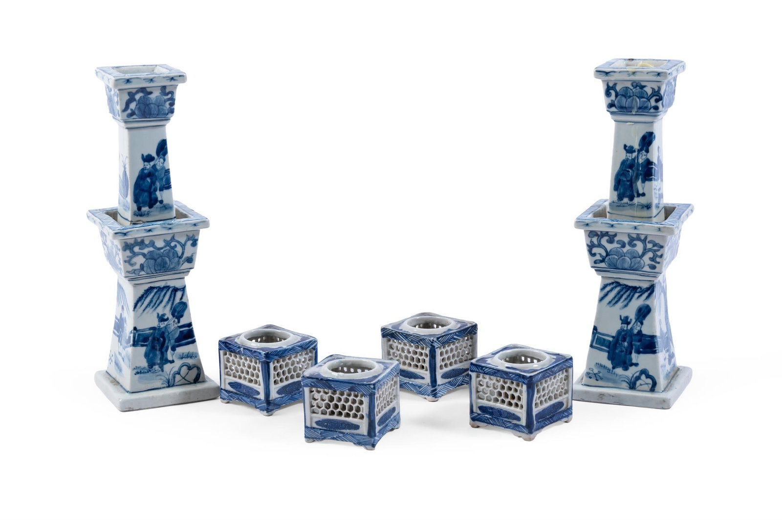 A PAIR OF CHINESE SQUARE SECTION BLUE AND WHITE CANDLESTICKS, 19TH CENTURY (1 of 3)