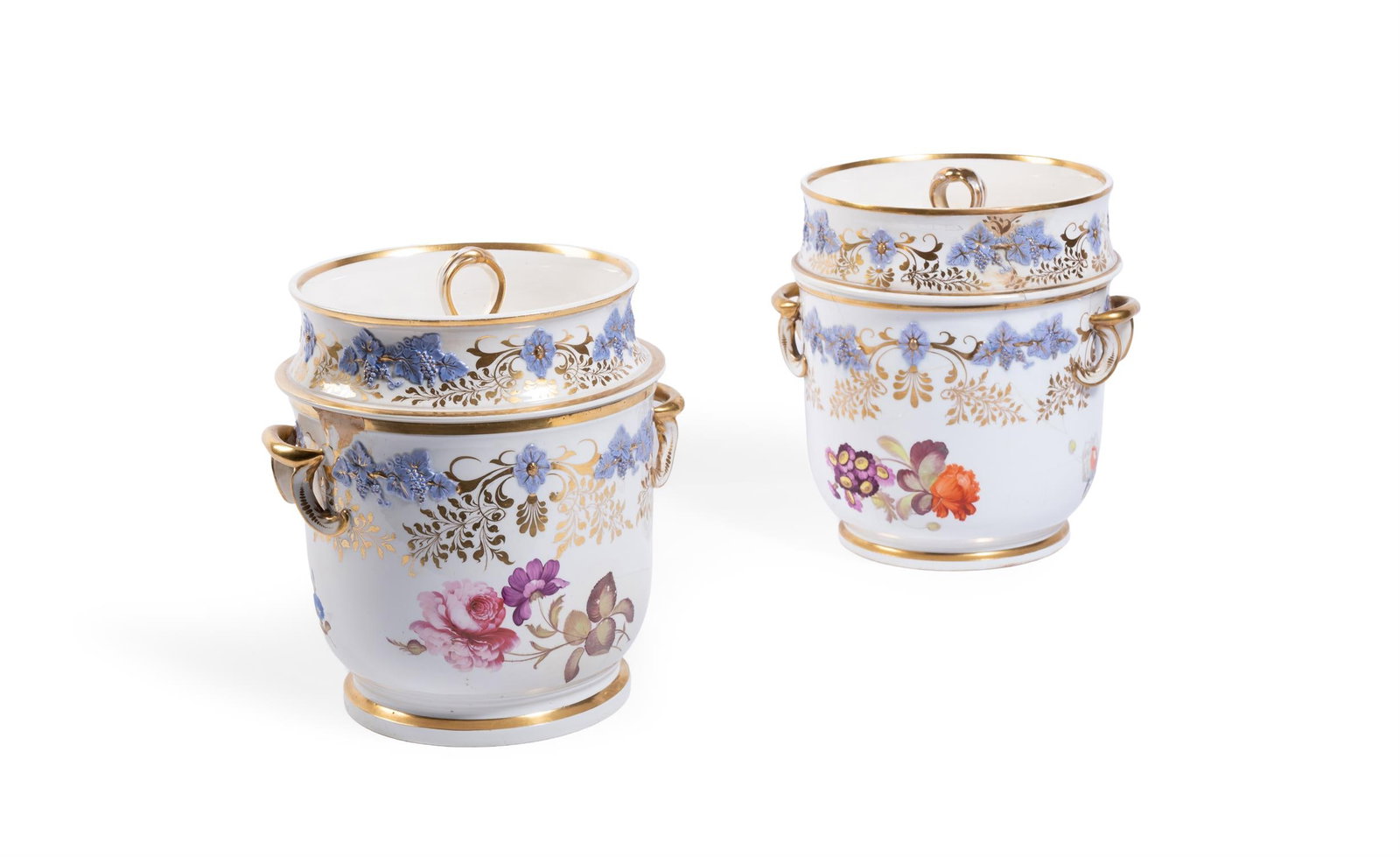 A PAIR OF H. & R. DANIEL PORCELAIN TWO HANDLED ICE PAILS AND COVERS, CIRCA 1825 (1 of 3)