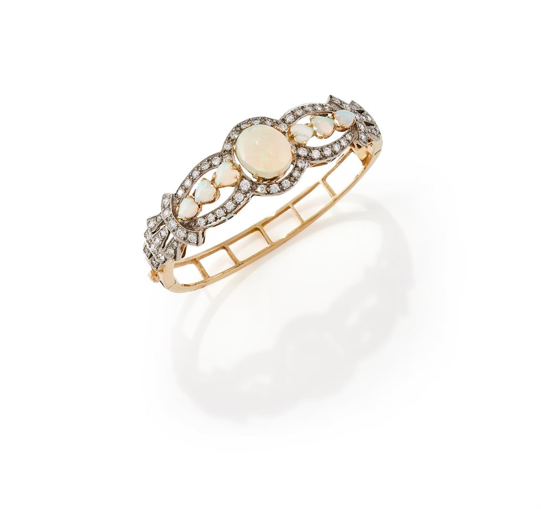 AN OPAL AND DIAMOND BANGLE (1 of 3)