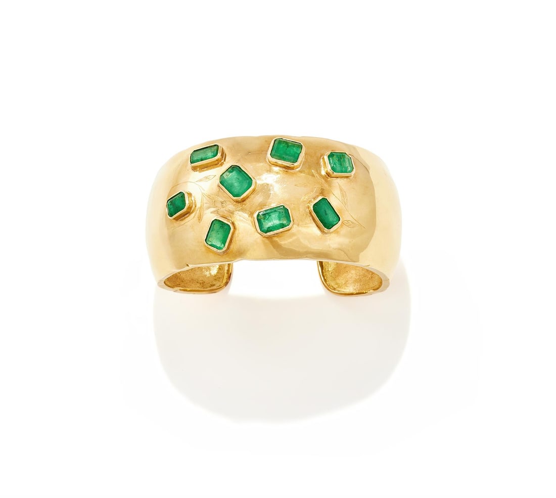 AN EMERALD BANGLE - 2