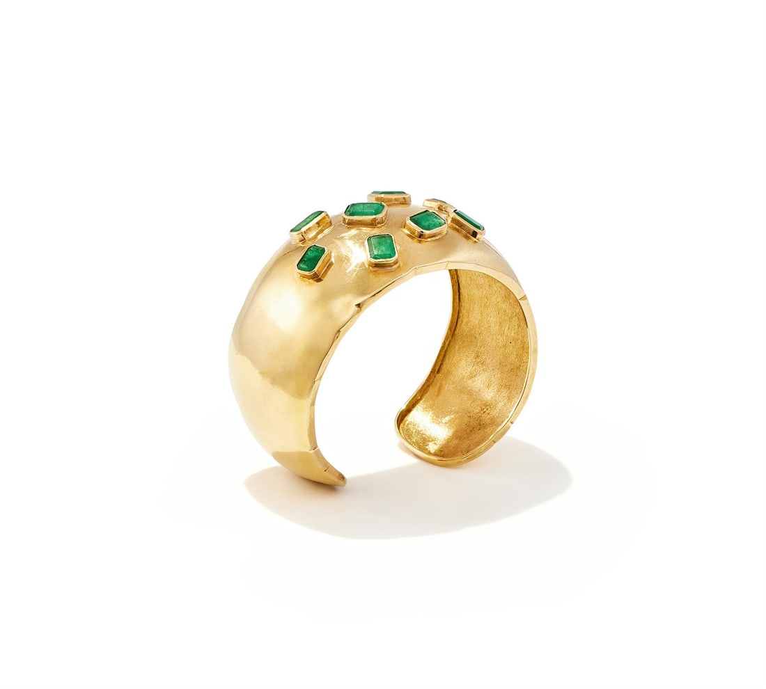 AN EMERALD BANGLE - 3