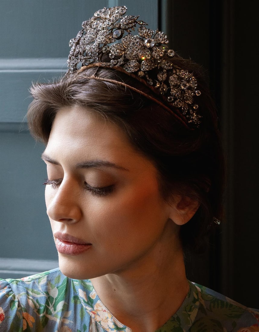A LATE 19TH CENTURY PASTE TIARA (1 of 5)