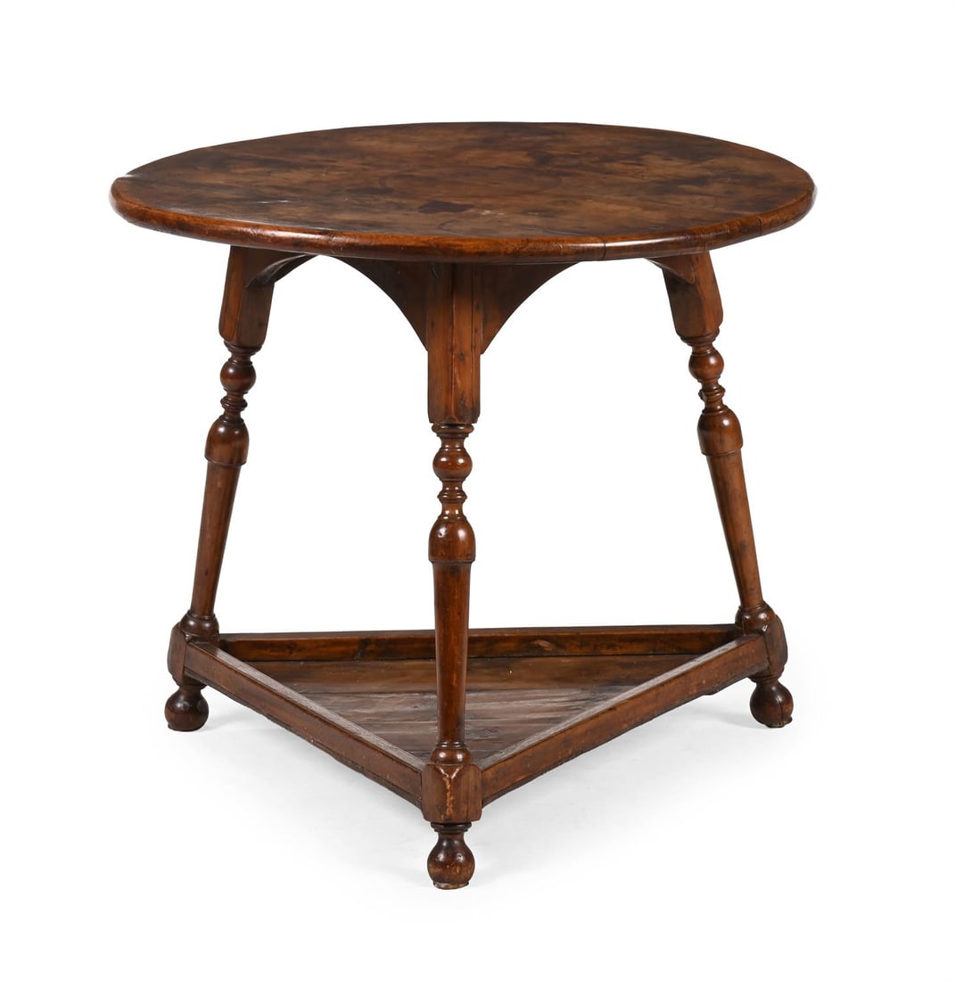A FRUITWOOD CRICKET TABLE, LATE 17TH OR EARLY 18TH CENTURY (1 of 3)