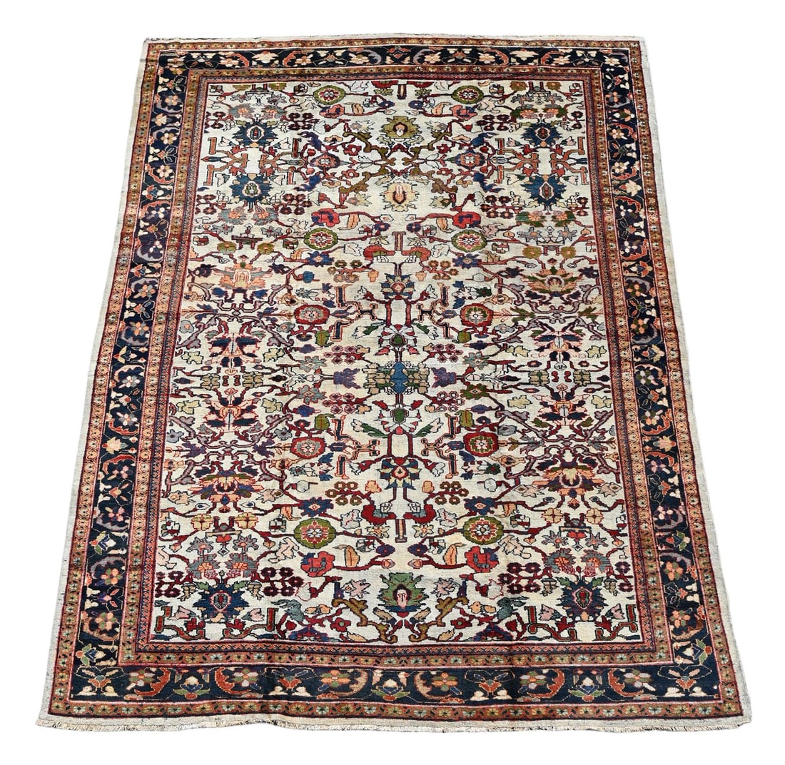 A ZIEGLER MAHAL CARPET, CIRCA 1910 (1 of 4)