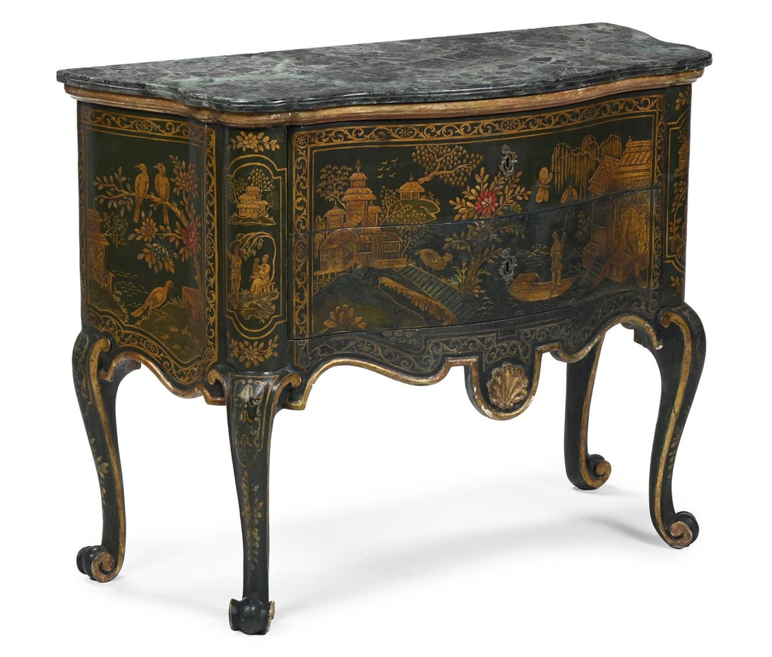 A GREEN LACQUER AND GILT JAPANNED SERPENTINE COMMODE, IN GEORGE II STYLE, 19TH CENTURY (1 of 3)