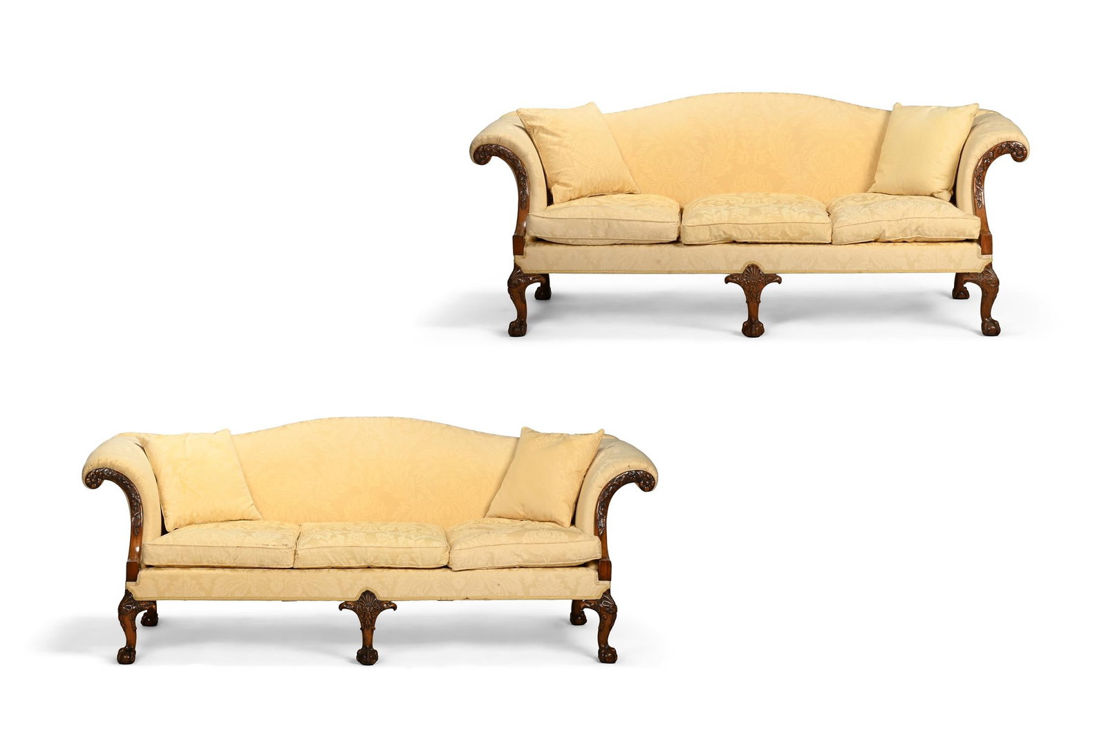 A PAIR OF CARVED WALNUT AND UPHOLSTERED SETTEES, IN GEORGE II STYLE, 20TH CENTURY (1 of 3)
