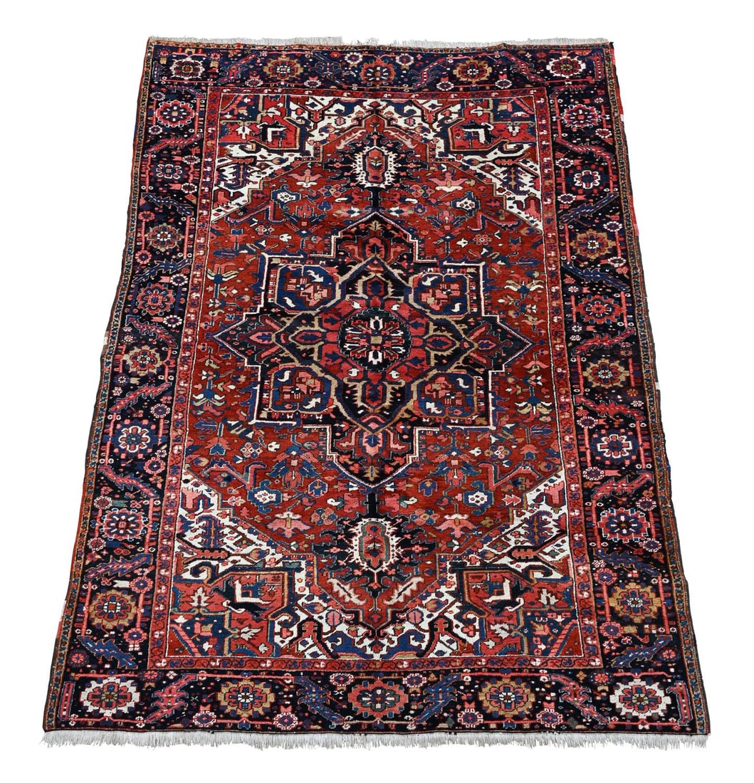 A HERIZ CARPET (1 of 4)