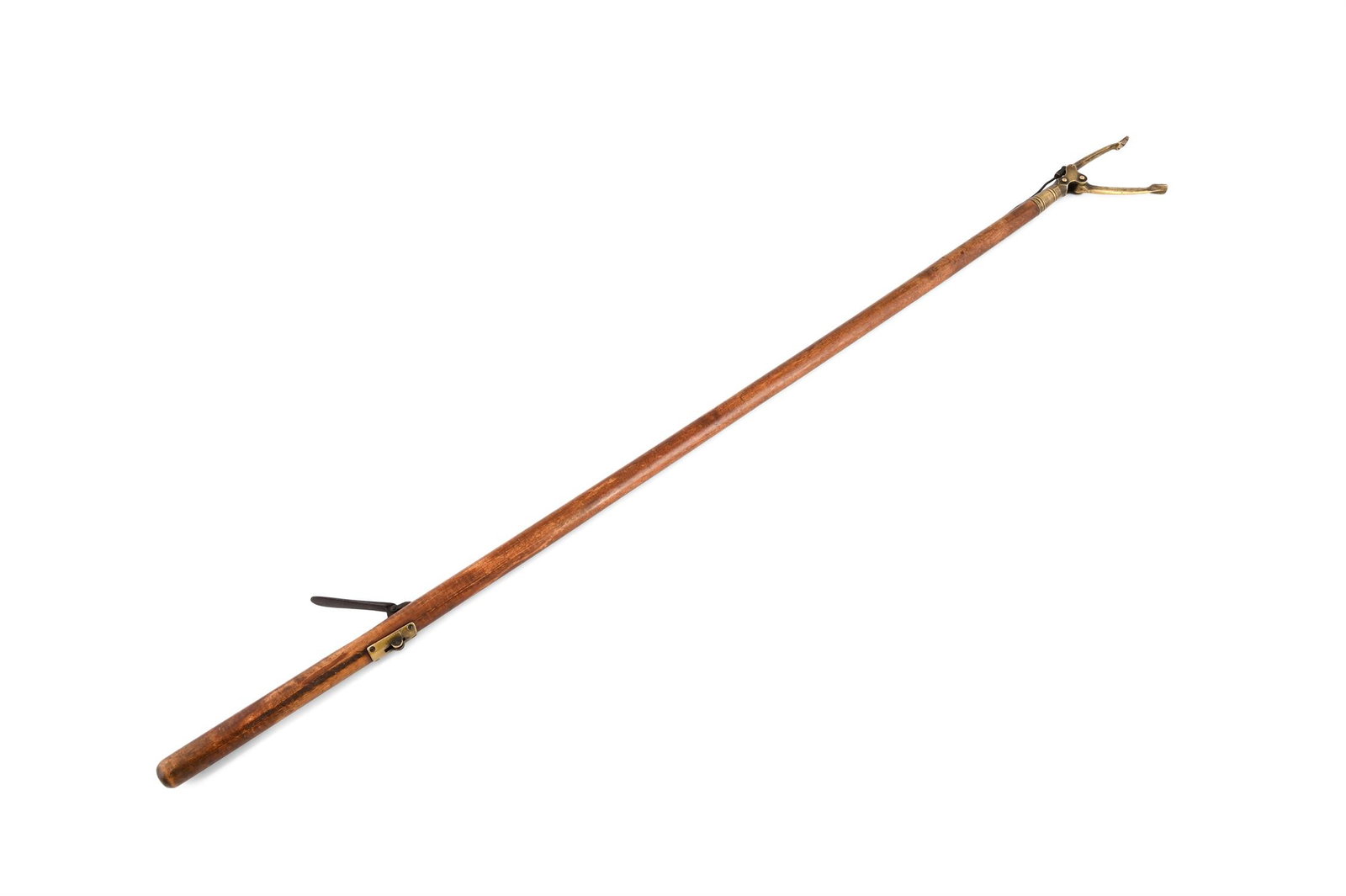 A FRUITWOOD AND BRASS LIBRARY LONG ARM, 19TH CENTURY (1 of 3)