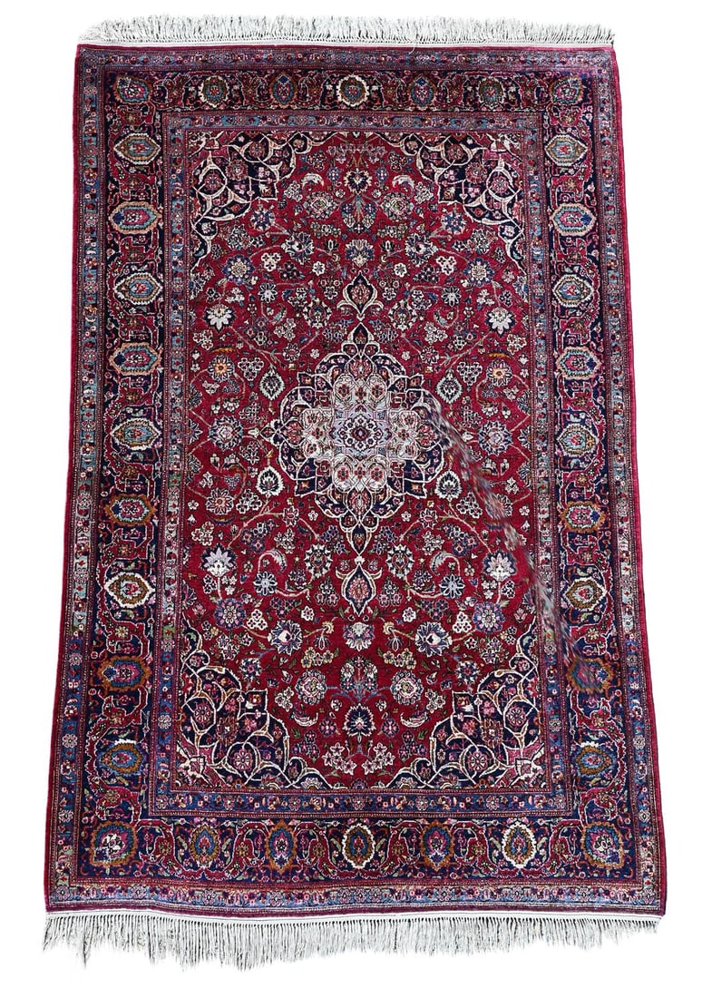 A KASHAN SILK RUG, CIRCA 1920 (1 of 3)