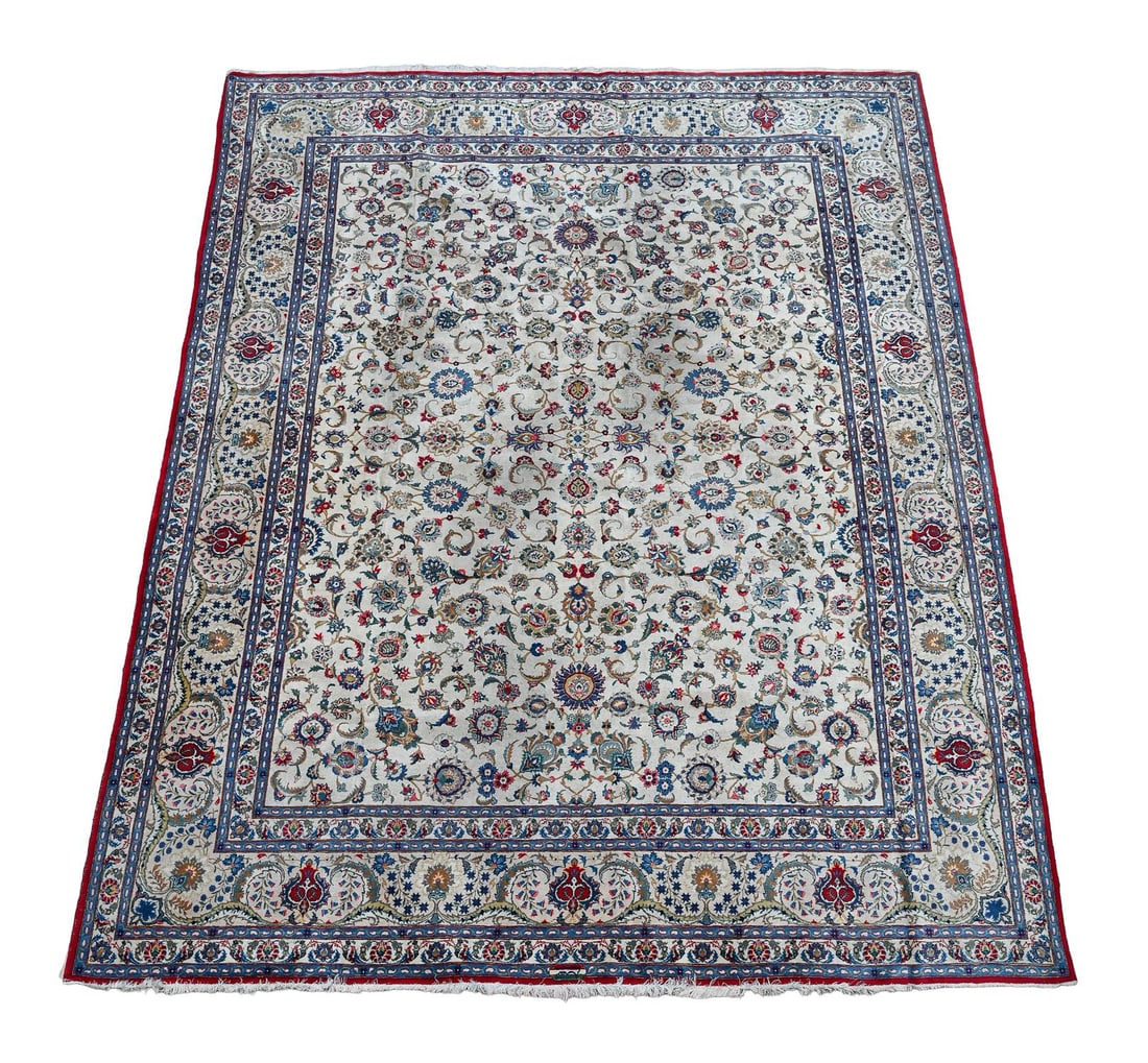 A KASHAN CARPET (1 of 4)
