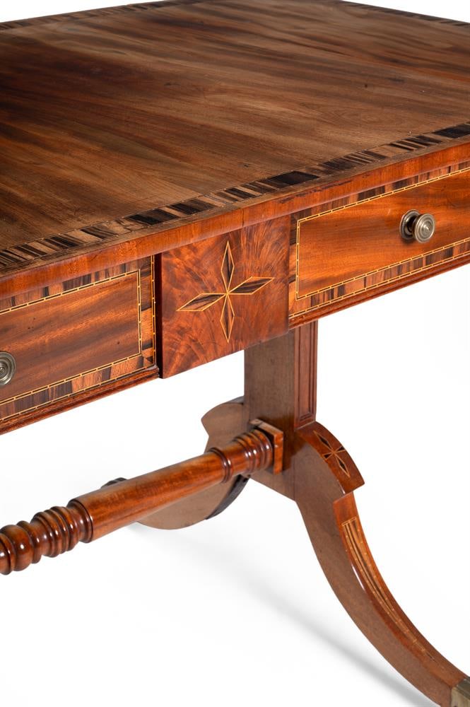 Y A REGENCY MAHOGANY AND ZEBRANO CROSSBANDED SOFA TABLE, IN THE MANNER OF GEORGE OAKLEY, CIRCA 1815 - 3