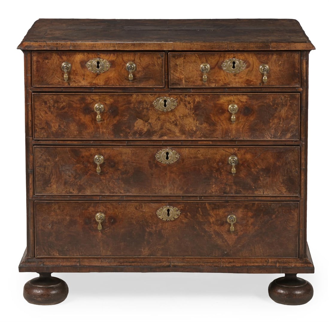A WILLIAM & MARY WALNUT CHEST OF DRAWERS, CIRCA 1690 (1 of 3)