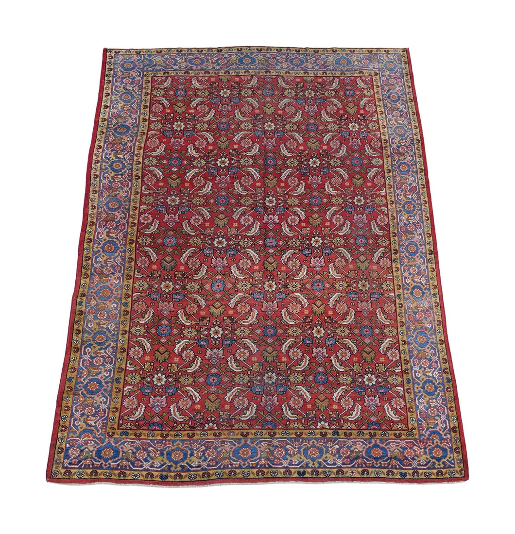 A MAHAL CARPET, CIRCA 1880 (1 of 4)