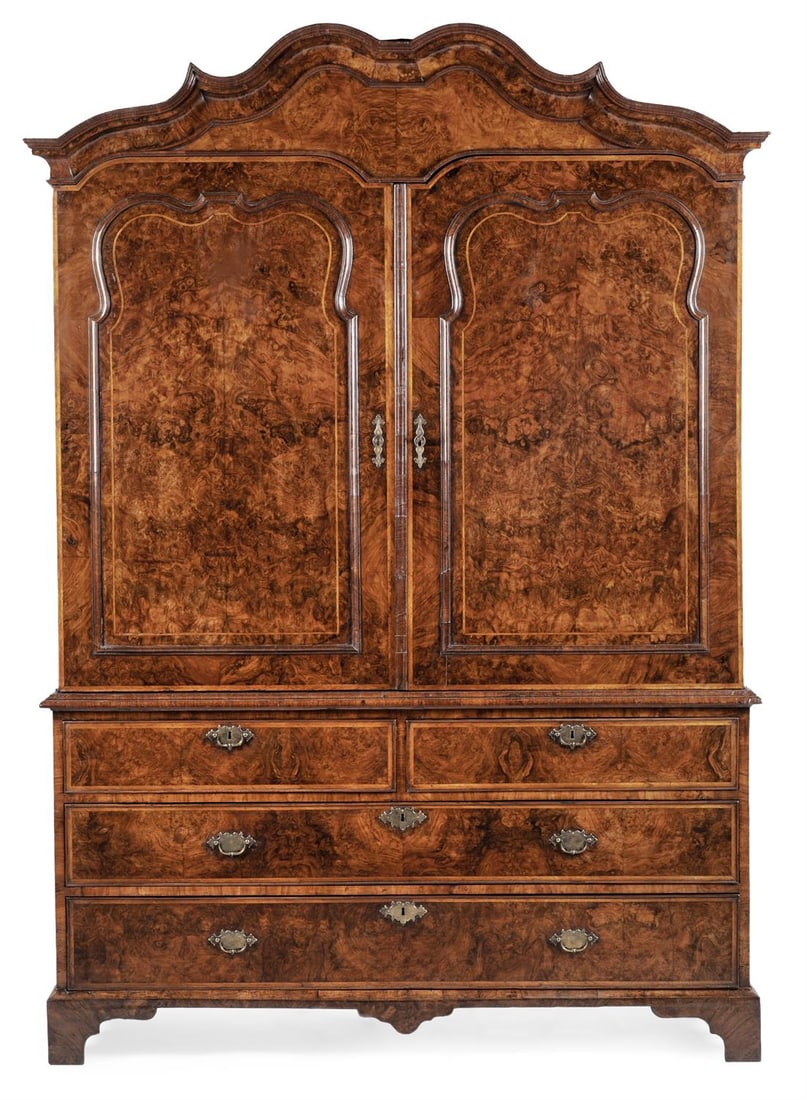 A FINE GEORGE II BURR WALNUT PRESS CUPBOARD OR WARDROBE, CIRCA 1740 (1 of 3)
