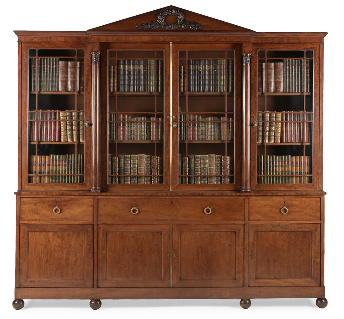 A GEORGE IV MAHOGANY LIBRARY BOOKCASE, CIRCA 1825 (1 of 5)