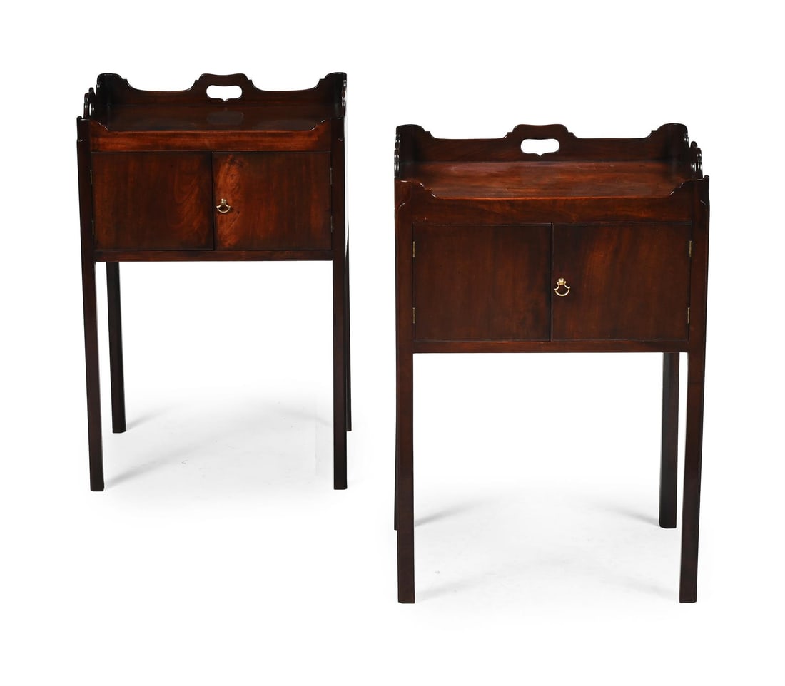 A PAIR OF GEORGE III MAHOGANY BEDSIDE CUPBOARDS, IN THE MANNER OF THOMAS CHIPPENDALE, CIRCA 1770 (1 of 2)