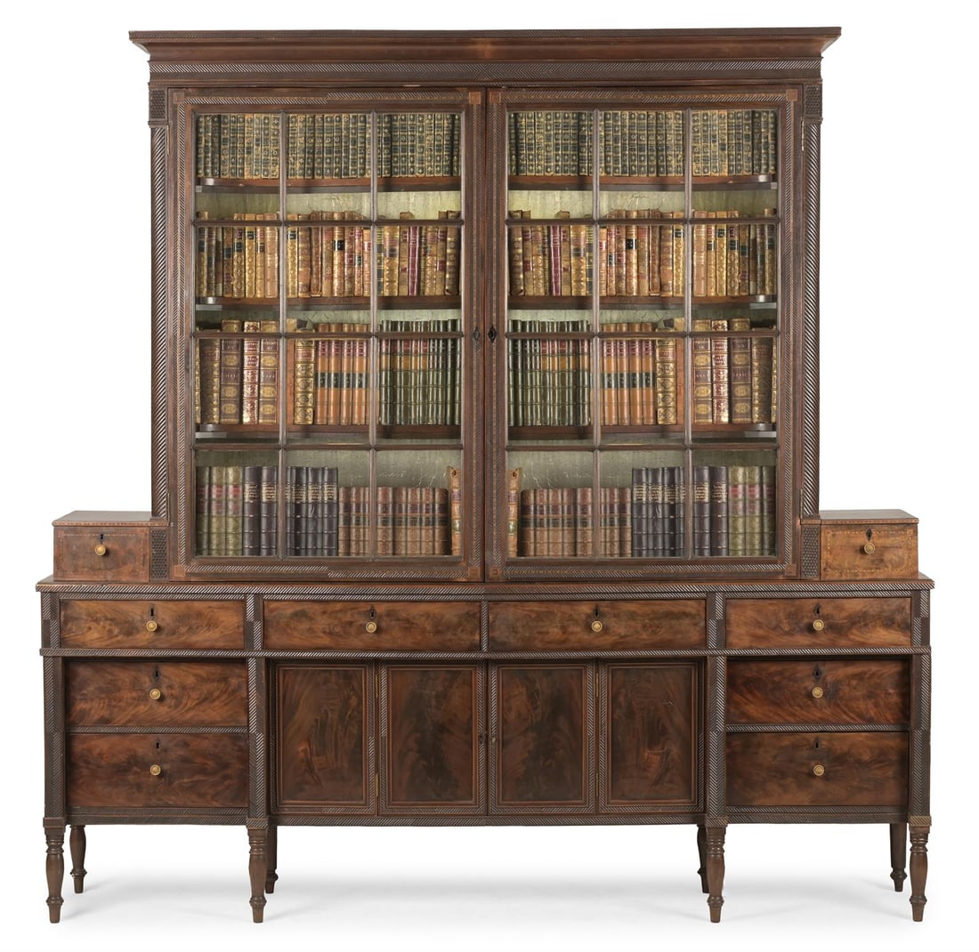 AN UNUSUAL MAHOGANY LIBRARY BOOKCASE, PROBABLY FEDERAL AMERICAN, EARLY 19TH CENTURY (1 of 4)