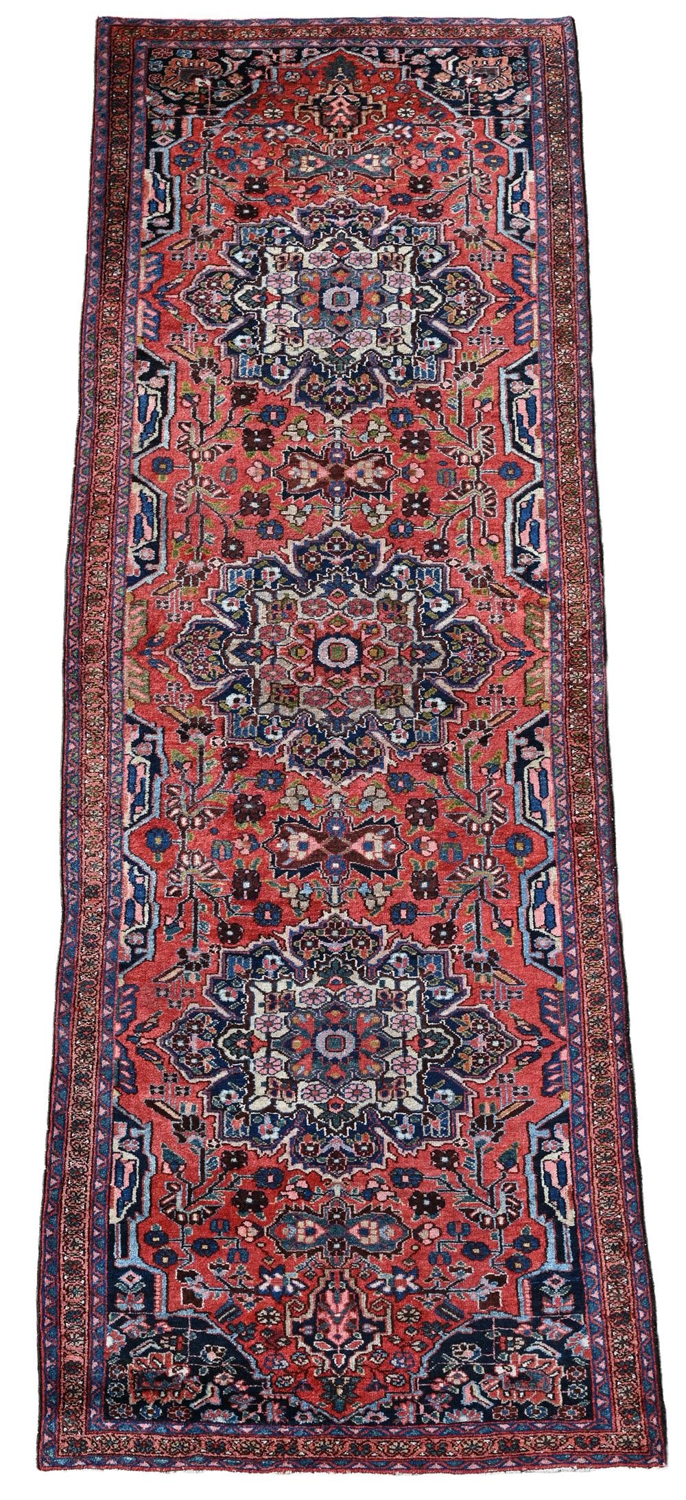 A HAMADAN RUNNER, CIRCA 1890 (1 of 4)