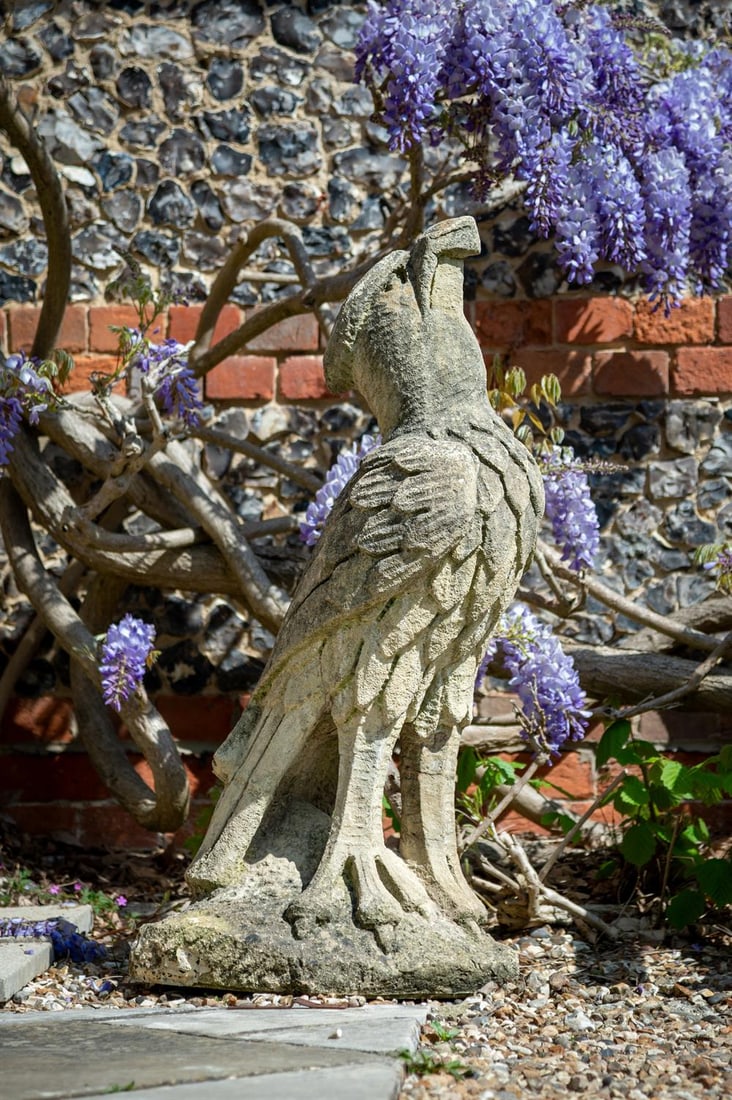 A LARGE COMPOSITION STONE NAÏVE BIRD, 20TH CENTURY (1 of 3)