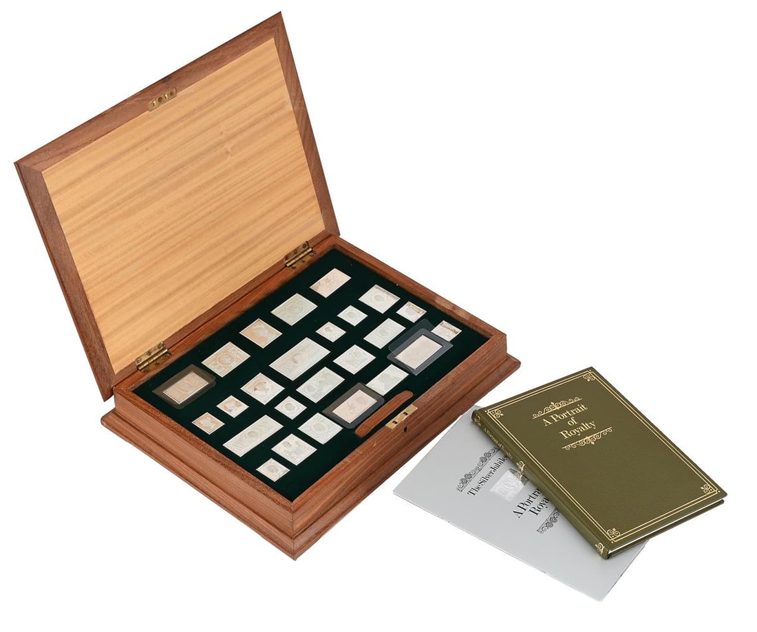 STAMPS OF ROYALTY, A CASED SET OF TWENTY FIVE LIMITED EDITION SILVER REPLICA STAMPS: STAMPS OF ROYALTY, A CASED SET OF TWENTY FIVE LIMITED EDITION SILVER REPLICA STAMPS HALLMARK REPLICAS LIMITED Commemorating the Royal family, with certificates and booklet 485g (15.6 oz)