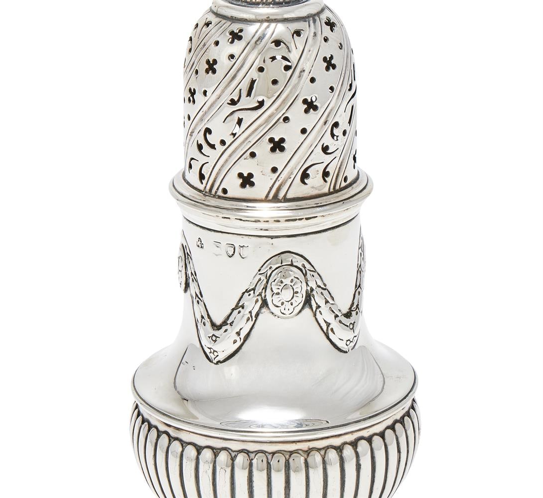 A VICTORIAN SILVER BALUSTER SUGAR CASTER - 2