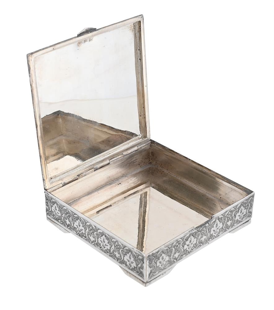 A SILVER COLOURED SQUARE CIGARETTE BOX - 2