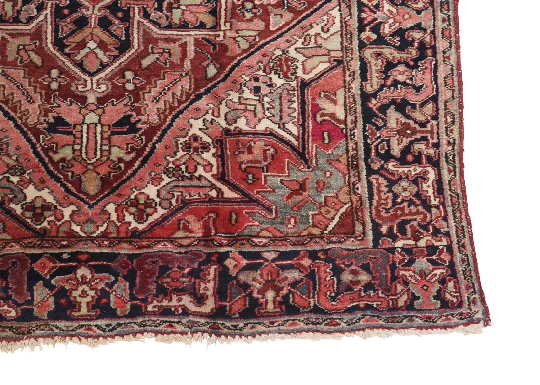 A HERIZ CARPET - 3
