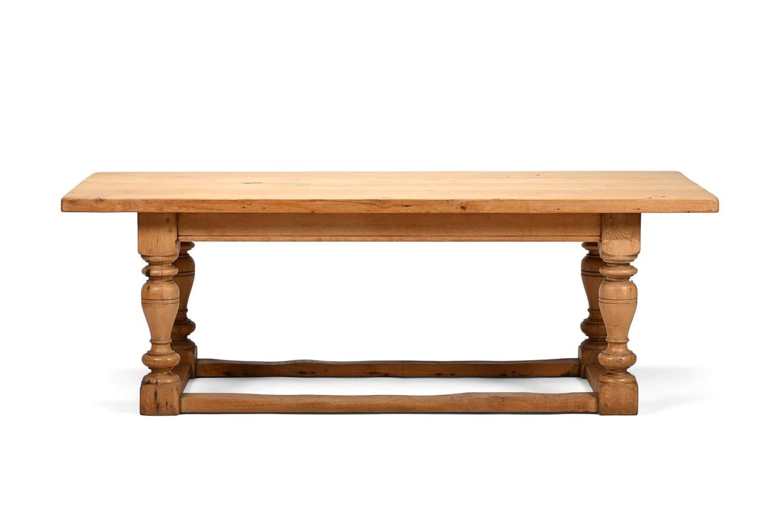AN OAK REFECTORY TABLE, IN 17TH CENTURY STYLE, FIRST HALF 20TH CENTURY (1 of 3)